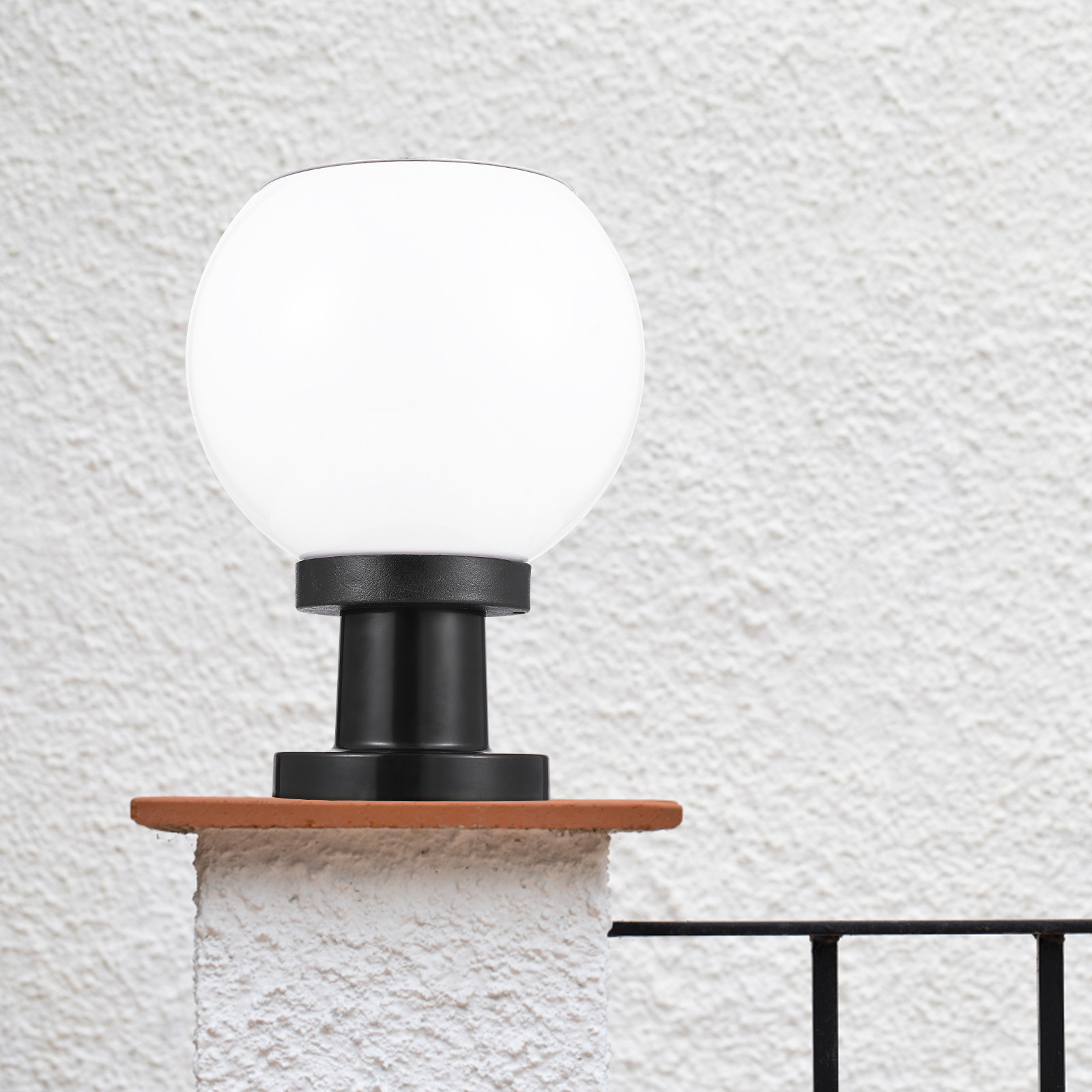 โคมไฟติดผนังพลังงานแสงอาทิตย์ส - Outdoor Lighting Round บทวิจารณ์และราคา